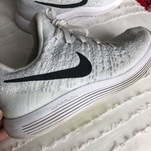 Nike Lunarlon Sneaker